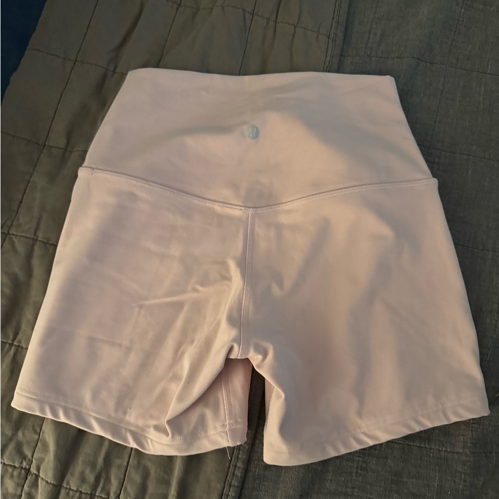 NWOT lululemon align shorts 6 - Picture 2 of 6